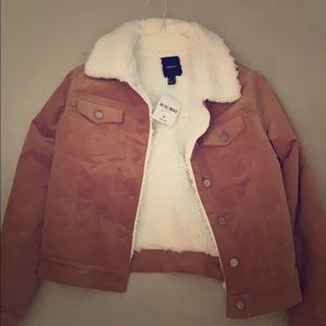 Outerwear/jacket -Camel